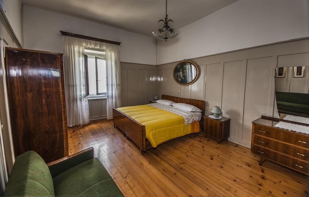 Casa Alice Hotel Малоско Екстериор снимка